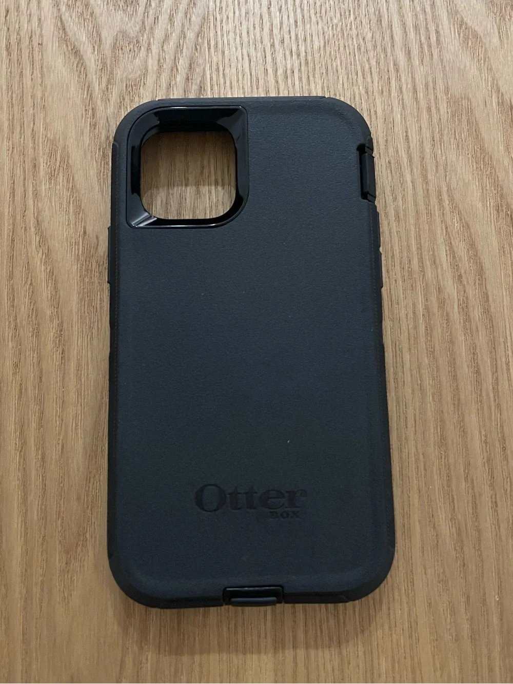 OTTER BOX Defender Series Rugged Protection Case Screenless IPHONE 11 Pro